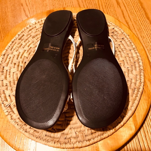 White Patton Sandals, perfect for Summertime!!! - Picture 3 of 5